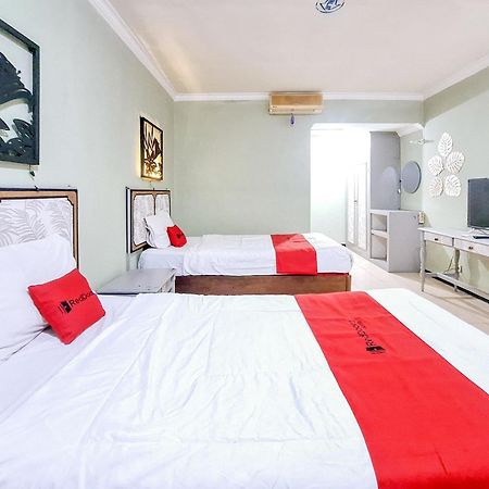 Reddoorz Near Stadion Semeru Lumajang Jawa Timur Zewnętrze zdjęcie
