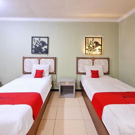 Reddoorz Near Stadion Semeru Lumajang Jawa Timur Zewnętrze zdjęcie